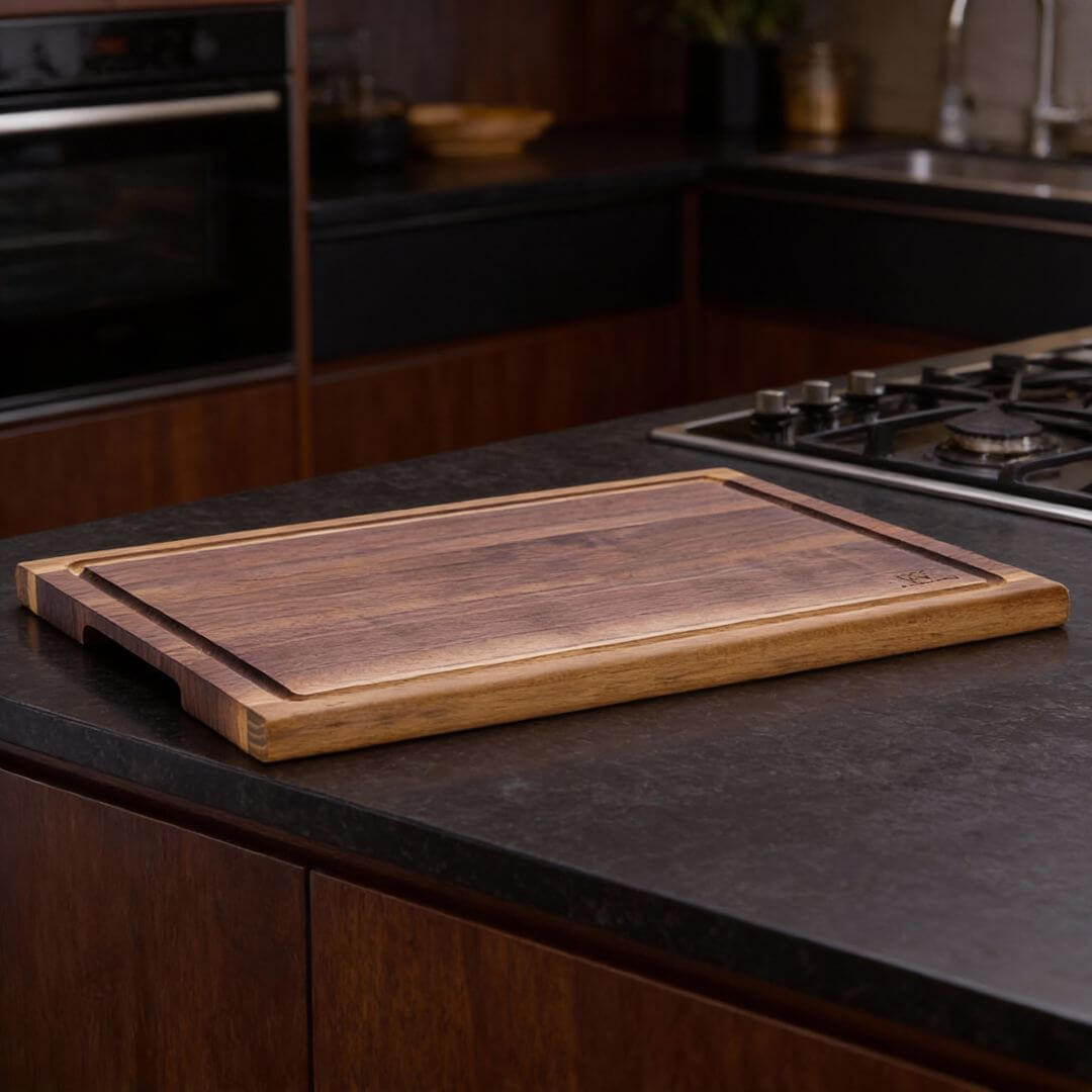 Premium Gourmet-Set: Handgeschmiedetes Damast Gyuto & Mizo Edelholz-Schneidebrett