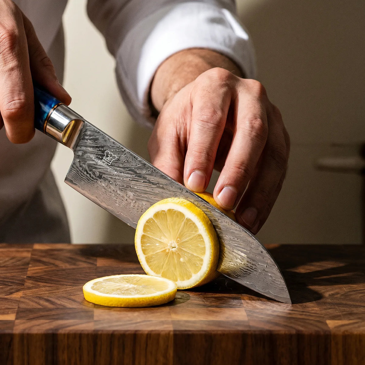Coltello Santoku Damascato Aoki