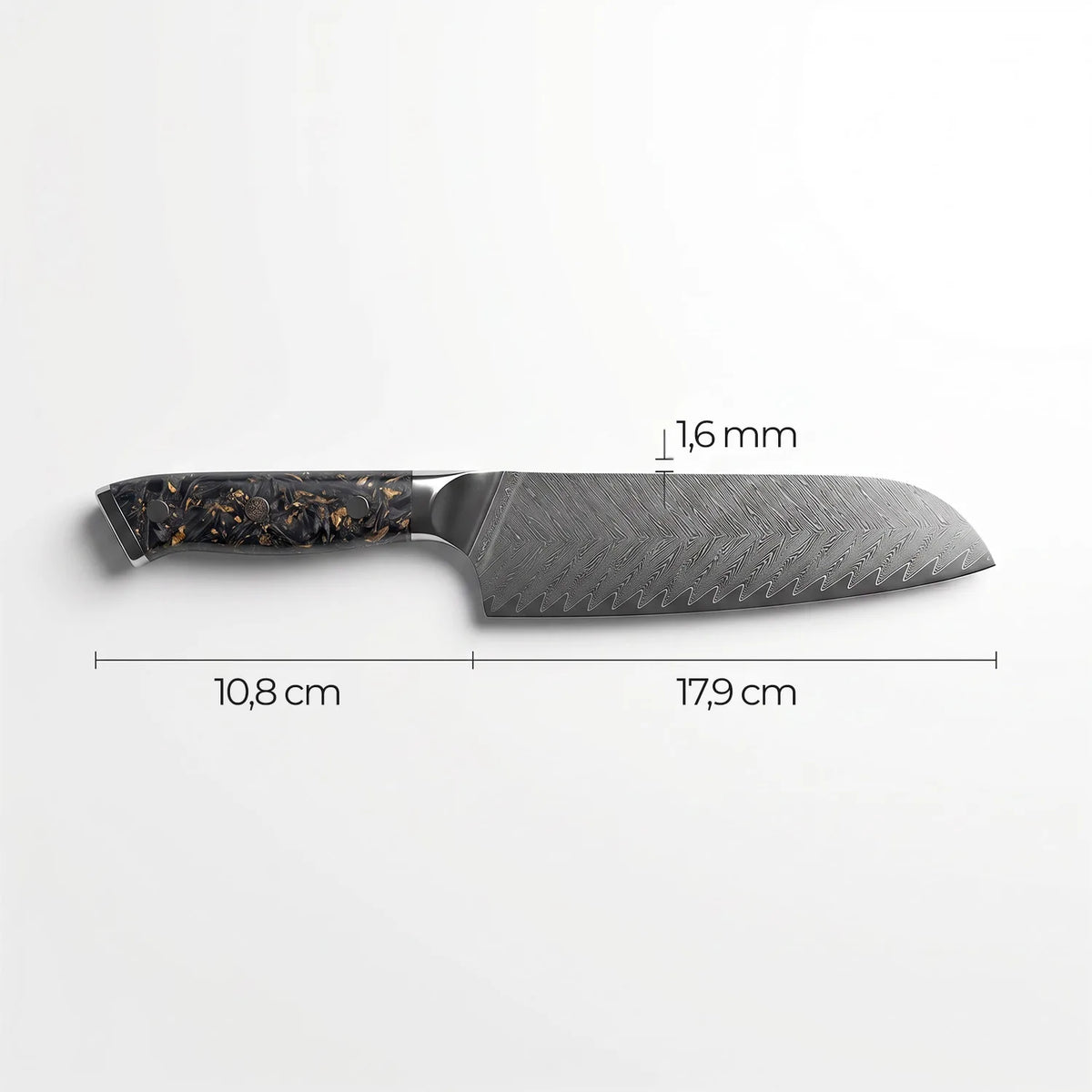 Coltello Santoku Damascato Kiiro